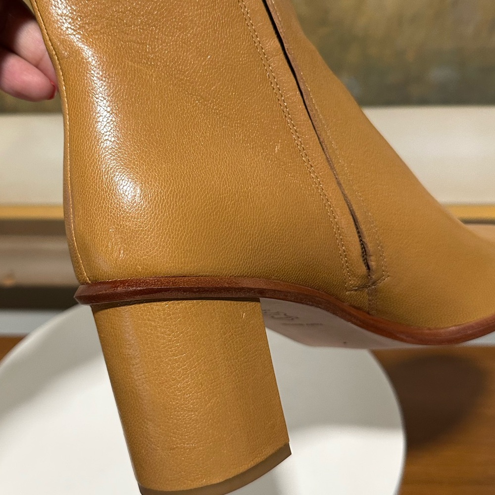 🌸TORY BURCH🌸 Brooke Stamped Heel Leather Bootie Size: 10.5 - Picture 11 of 16